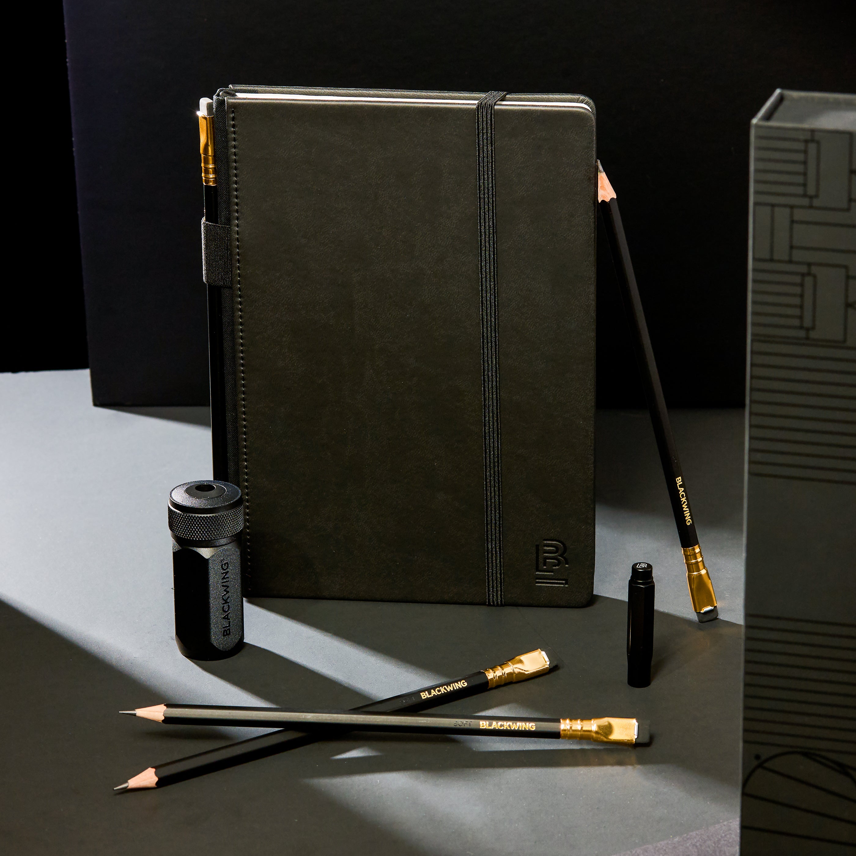 Blackwing_Holiday_2025-