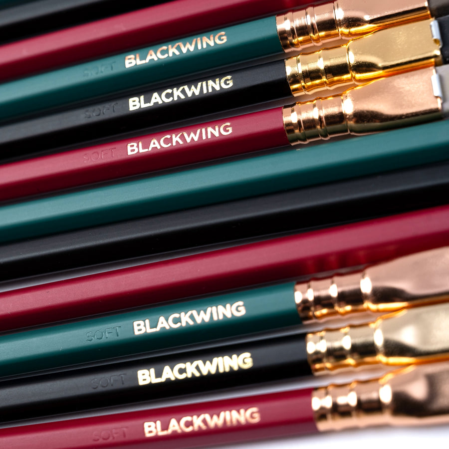 Holiday Mixed Set - Blackwing Matte - Set of 12