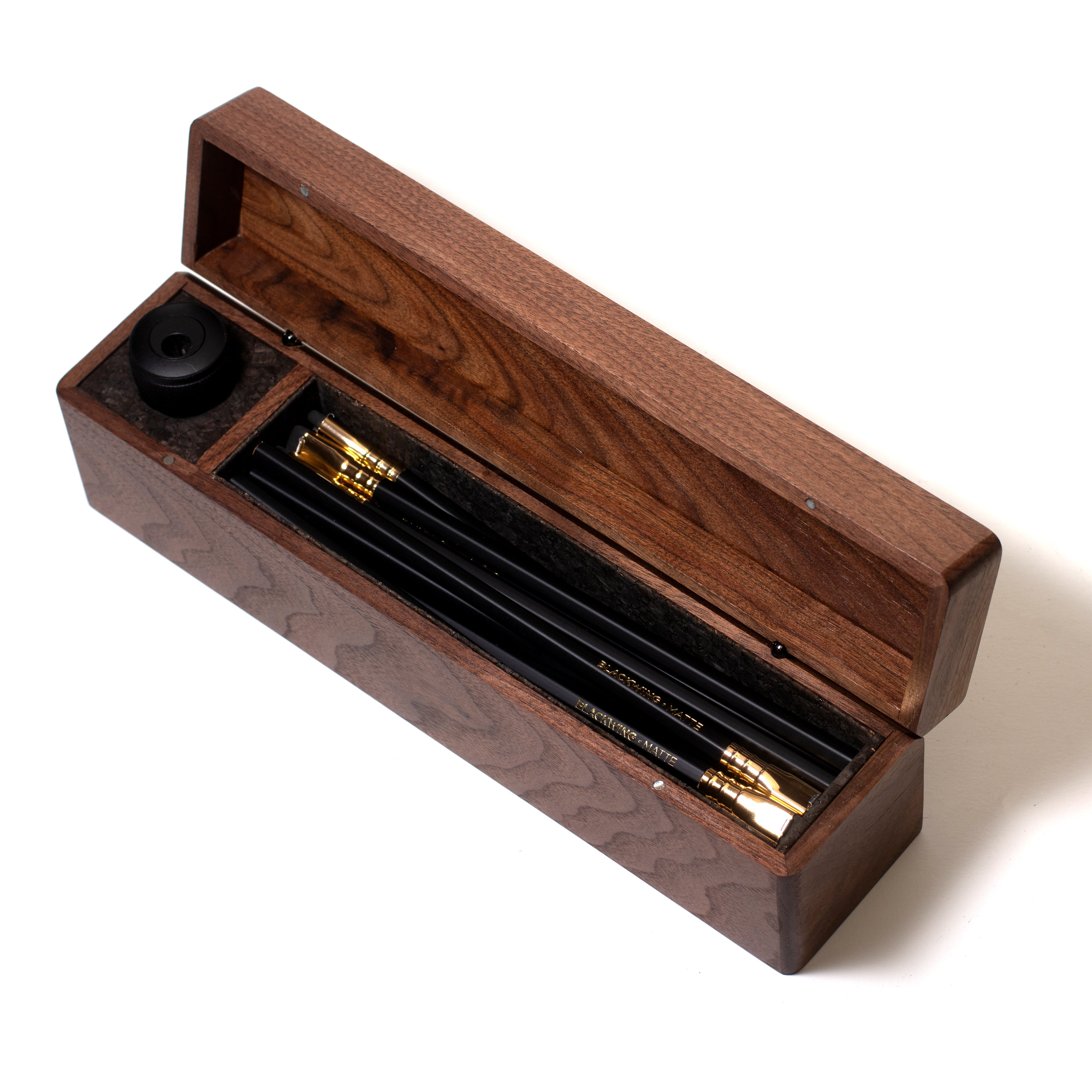 Walnut-7230_4100x.jpg?v=1746750009