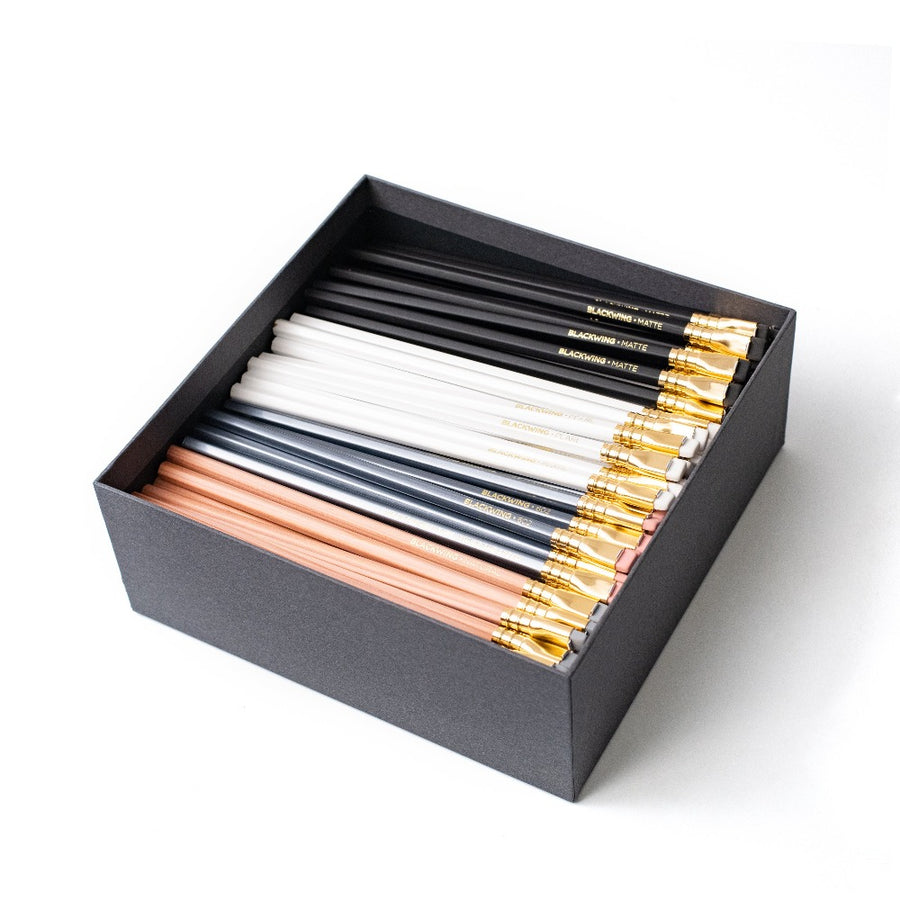 Blackwing Bulk Pencils (Set of 200) - Mixed Set